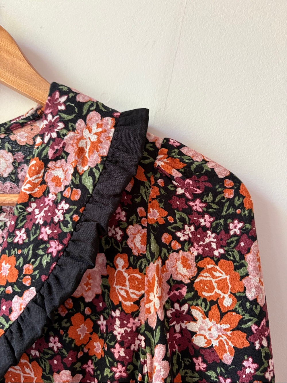 Nobody's Child Floral Phoebe Collared Midi Dress - Picture 10 of 16